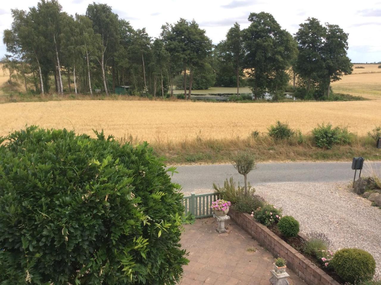 Bed And Breakfast - Stakdelen 47 Allerup Exterior foto